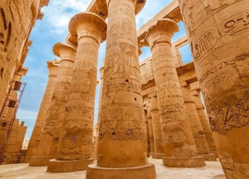 JEDNODNIOWA WYCEZKA W GRUPIE DO LUXOR, ŚWIĄTYNI KARNAK I DOLINY KRÓLÓW